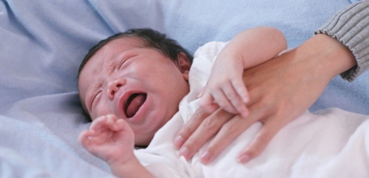 15 Cara Mengeluarkan Dahak pada Bayi 0-12 Bulan yang Aman