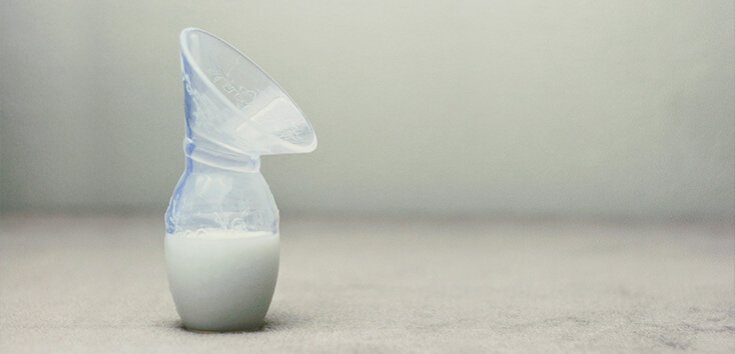 6 Manfaat Penting Susu Kolostrum untuk Bayi