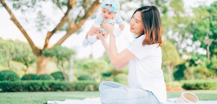 13 Tips Stimulasi untuk Dukung Tumbuh Kembang Bayi 3 Bulan