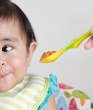 5 Penyebab Bayi Susah Makan di Awal Pemberian MPASI