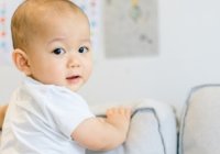 8 Stimulasi yang Tepat untuk Bayi Usia 10 Bulan