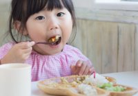 5 Pilihan Makanan agar Anak Cerdas dan Pintar